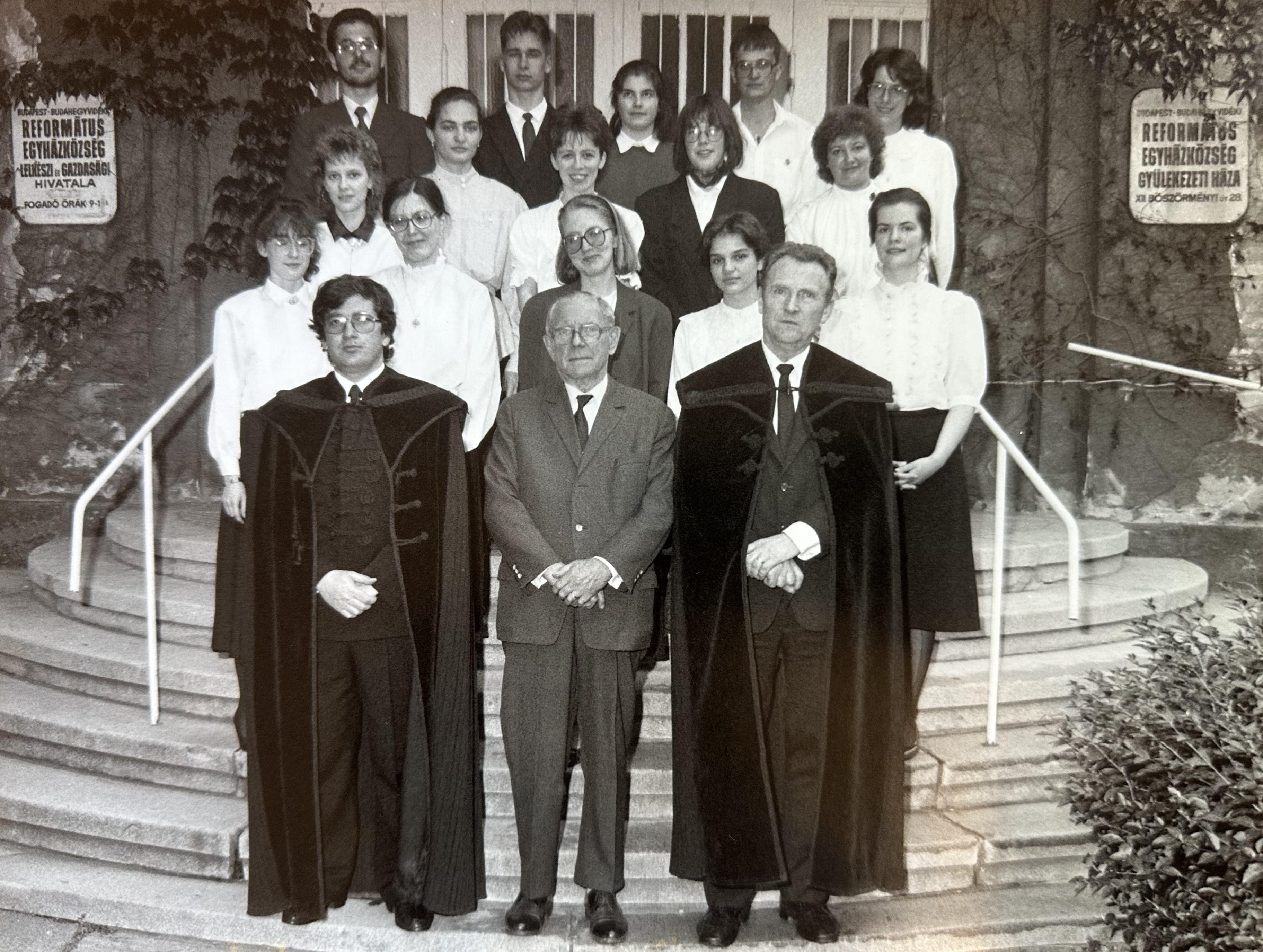 Szeretettel köszönjük dr. Hay Diana presbiterünket kitüntetése alkalmával